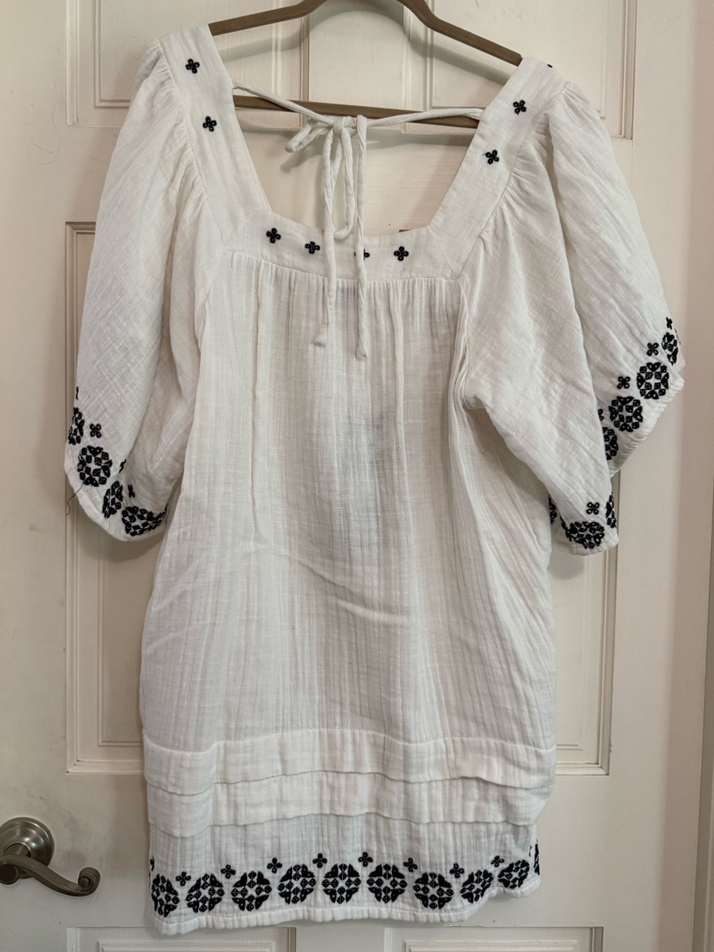 White Embroidered Peasant Dress with Black Floral Motif - Picture 2 of 4